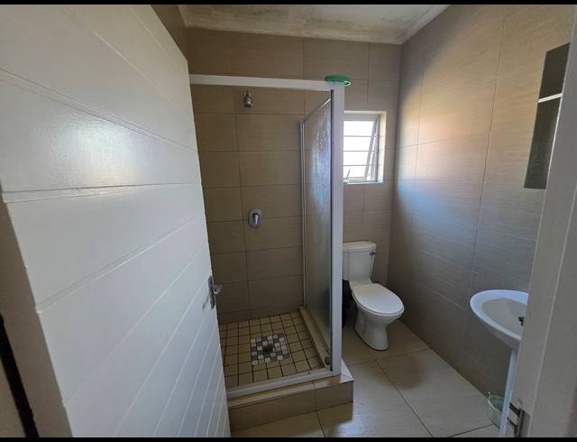1,000M² APARTMENT BLOCK FOR SALE IN MUSGRAVE